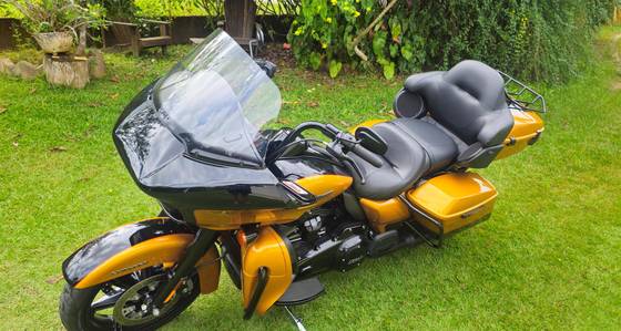 HARLEY-DAVIDSON ROAD GLIDE LIMITED 